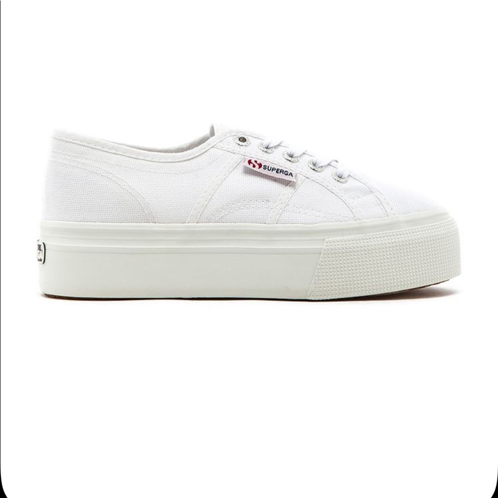 White platform supergas